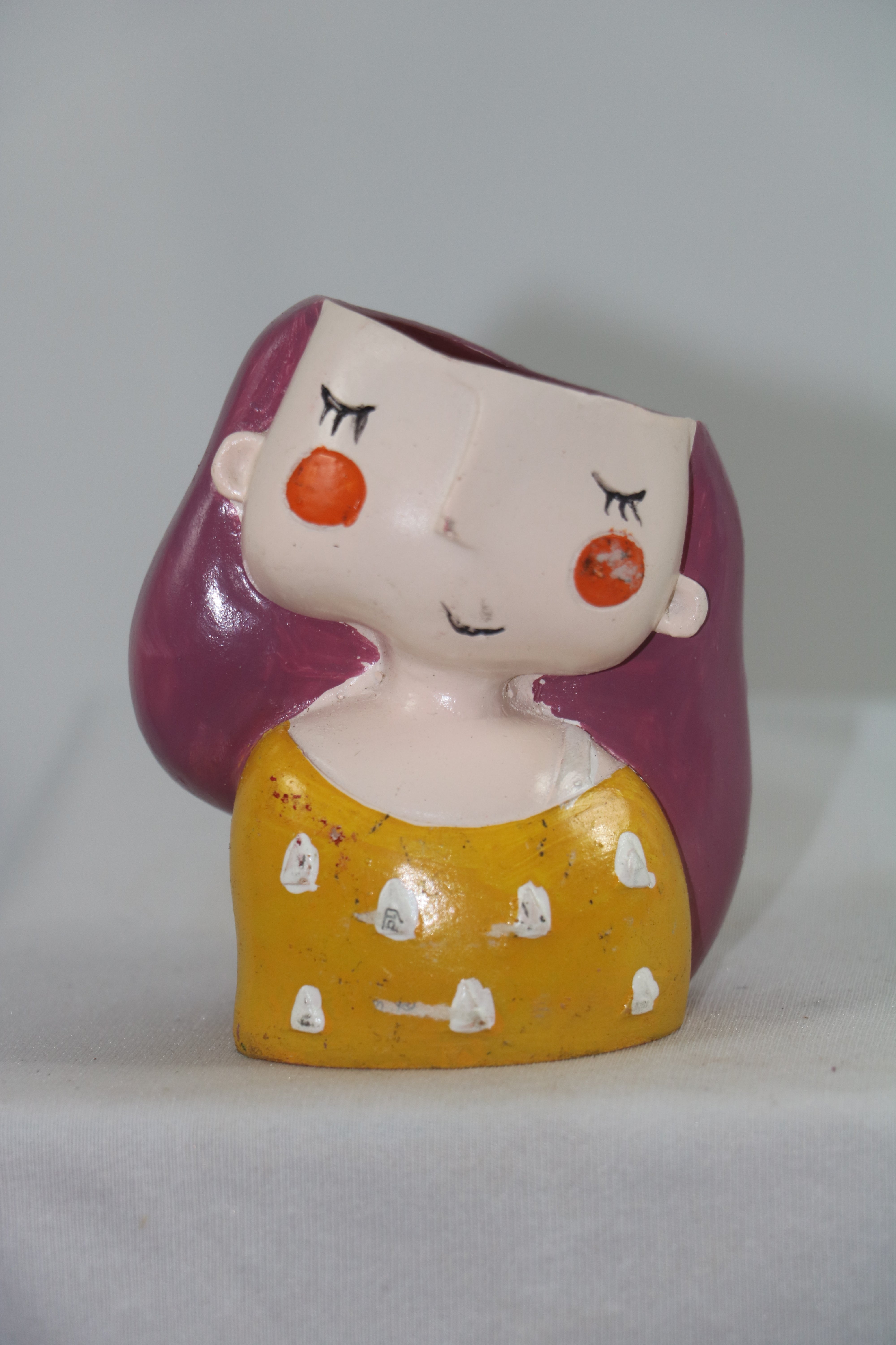 Decorative Girl Pen Stand – Cute & Functional Desk Accessory