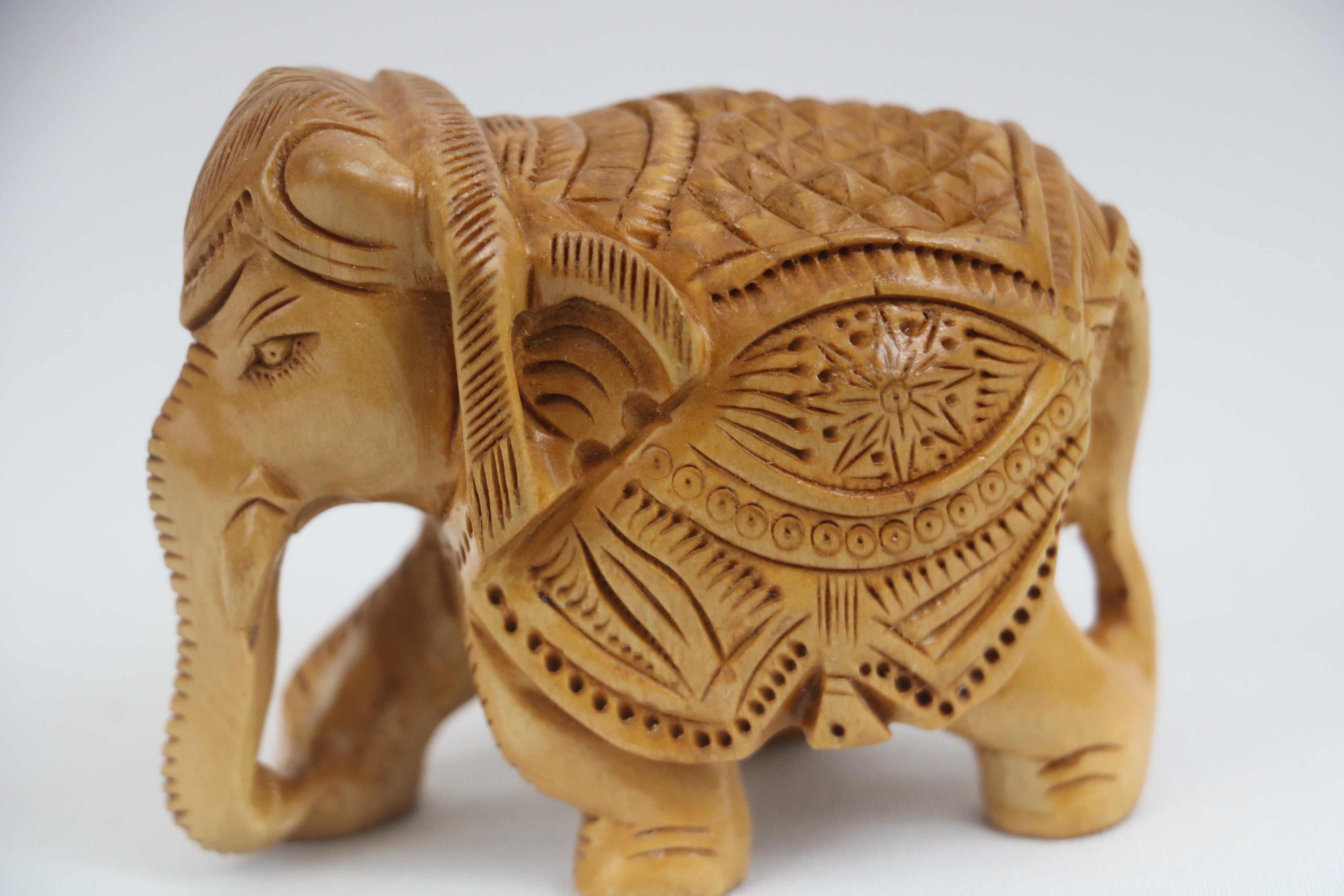 Hand-Carved Wooden Elephants – Artisan Decorative Sculptures