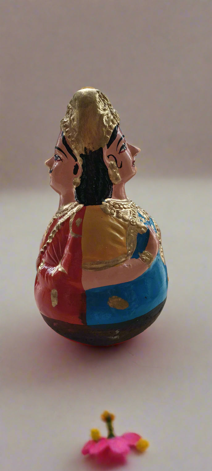 Bobblehead Dolls for Golu – Classic South Indian Thalaiyatti Bommai