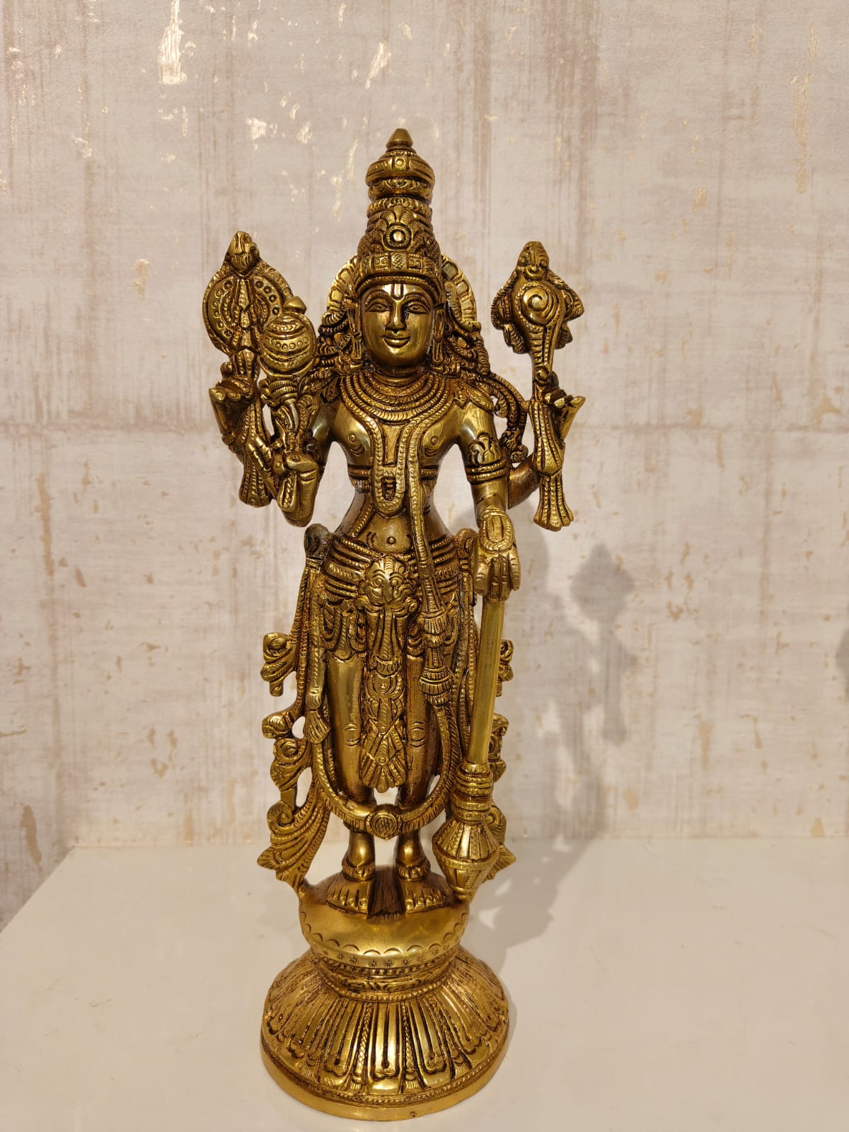 Grand Brass Lord Vishnu Statue: Preserver of the Universe and Giver of Prosperity