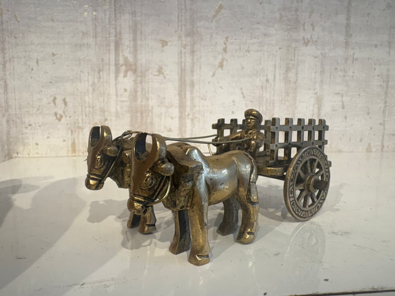 Brass Bullock Cart Figurine with Covered Canopy | Traditional Home Decor Showpiece