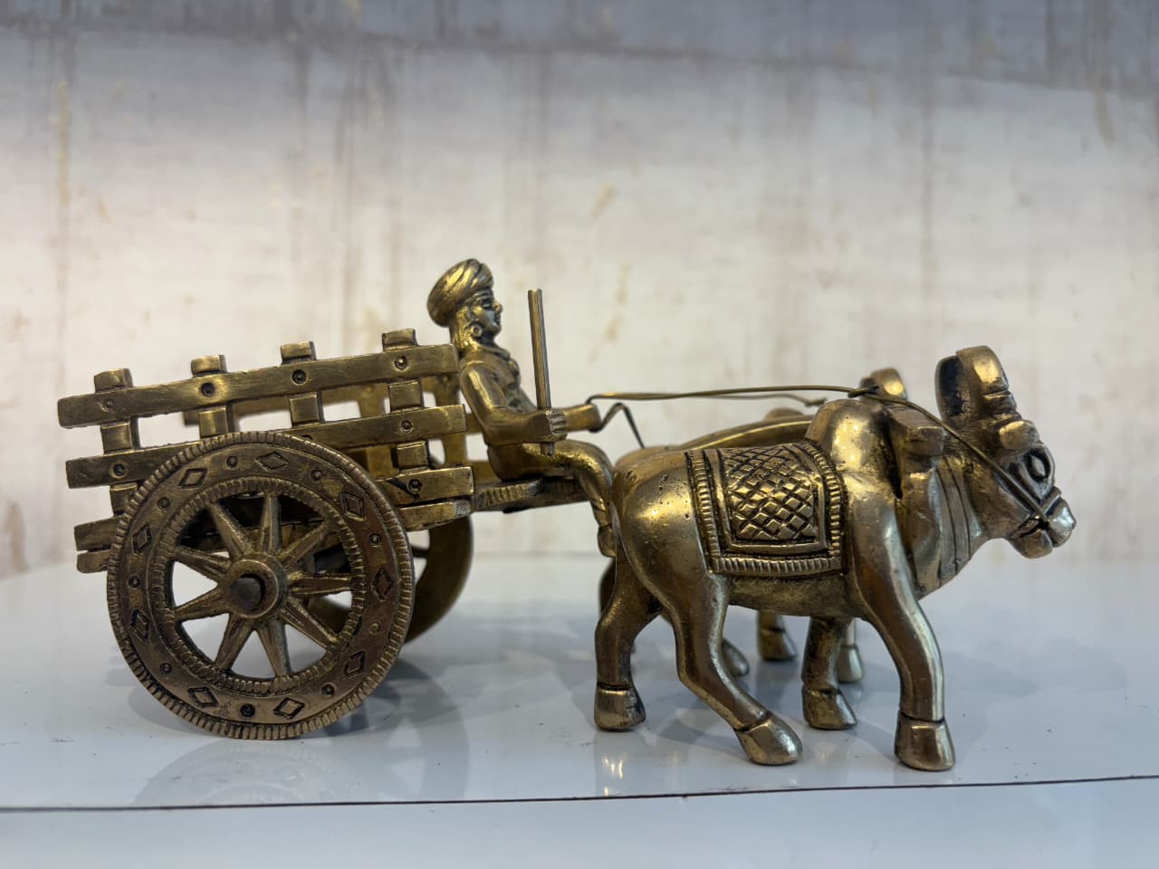 Brass Bullock Cart Figurine with Covered Canopy | Traditional Home Decor Showpiece