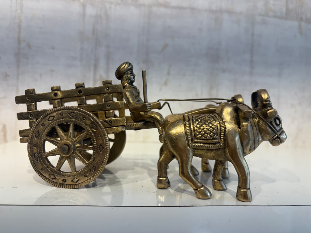 Brass Bullock Cart Figurine with Covered Canopy | Traditional Home Decor Showpiece