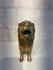 Regal Brass Lion Statue - Majestic Animal Figurine for Home Decor