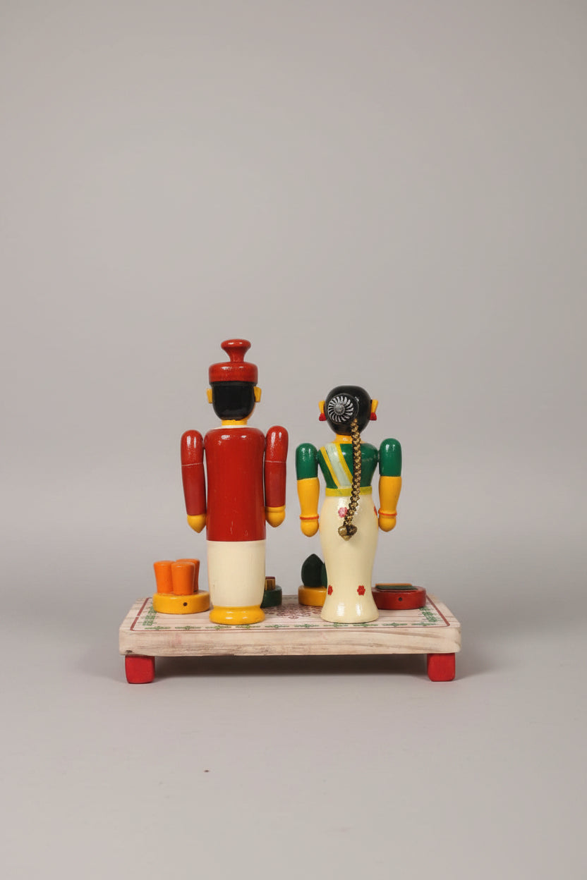 Etikoppaka Wedding Couple with Ritual Set   Etikoppaka Lacquerware