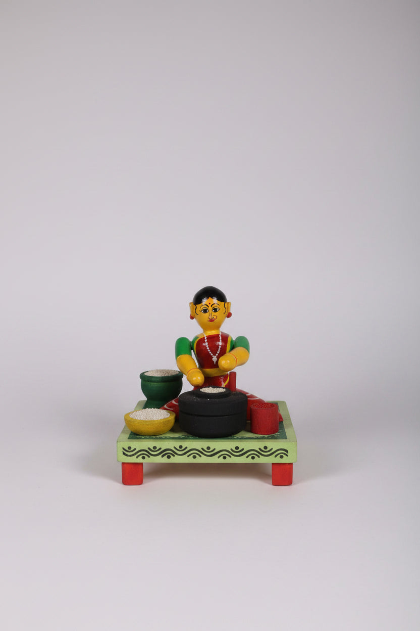 Etikoppaka Wooden Toy - The Traditional Woman Grinding Grains   Etikoppaka Lacquerware